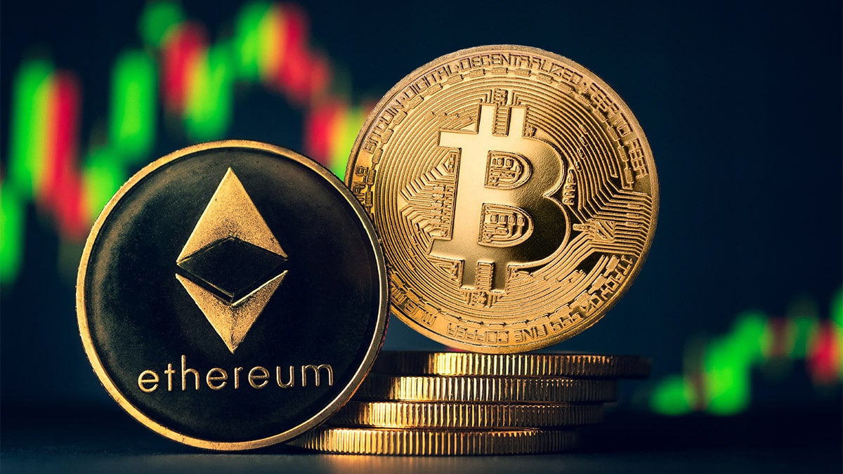 Ether, Mantle Lead Crypto Majors as Bitcoin Traders See Prices Correcting to $48K